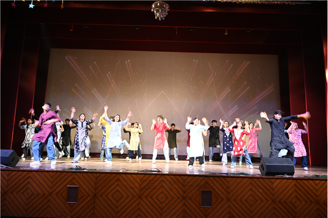 Honouring the Torchbearers: A Grand Teachers’ Day Celebration