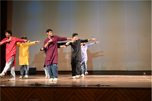 Honouring the Torchbearers: A Grand Teachers’ Day Celebration