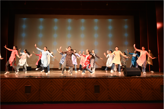 Honouring the Torchbearers: A Grand Teachers’ Day Celebration