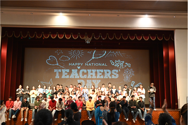 Honouring the Torchbearers: A Grand Teachers’ Day Celebration