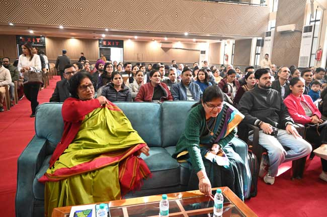 CHRISTMAS PLAY - THE MAGICAL STAR PRESENTED BY CLASS II