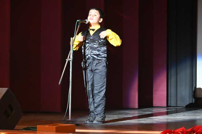 CHRISTMAS PLAY - THE MAGICAL STAR PRESENTED BY CLASS II