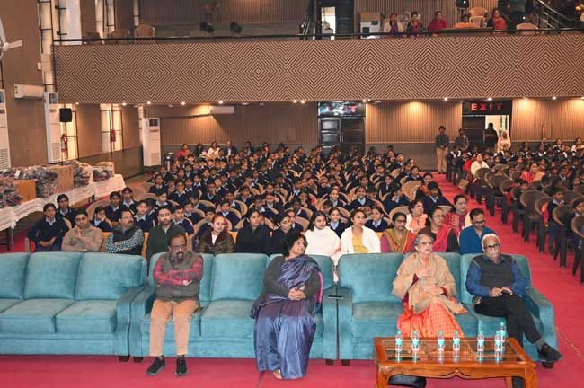 CHRISTMAS CELEBRATION WITH THE TRUSTEES, STAFF AND STUDENTS OF THE ANKUR ANAWA PROJECT AND JAGRITI SCHOOL