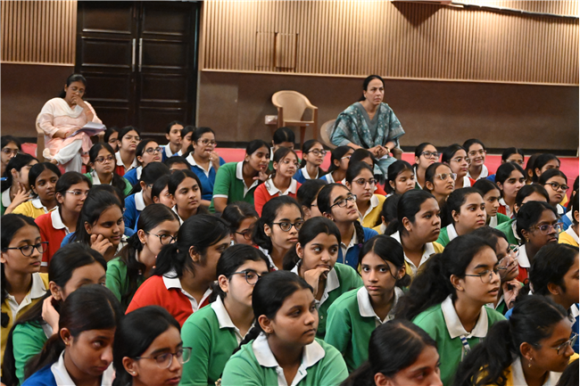 Empowering Minds, Embracing Change: Adolescence Workshop at Somerville School NOIDA