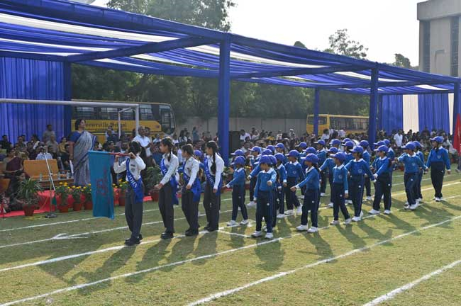 JUNIOR SCHOOL SPORTS DAY