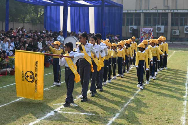 JUNIOR SCHOOL SPORTS DAY