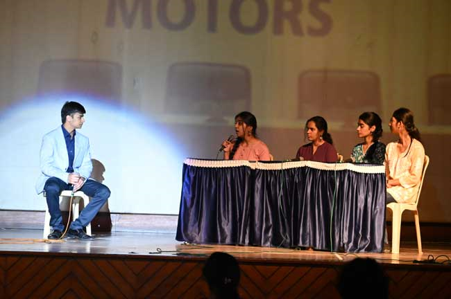 Somerville School NOIDA celebrates the Festival Of Lights