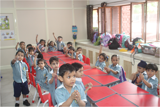 Motor Activity Paper Rolling, Crushing & Folding  (Nursery)