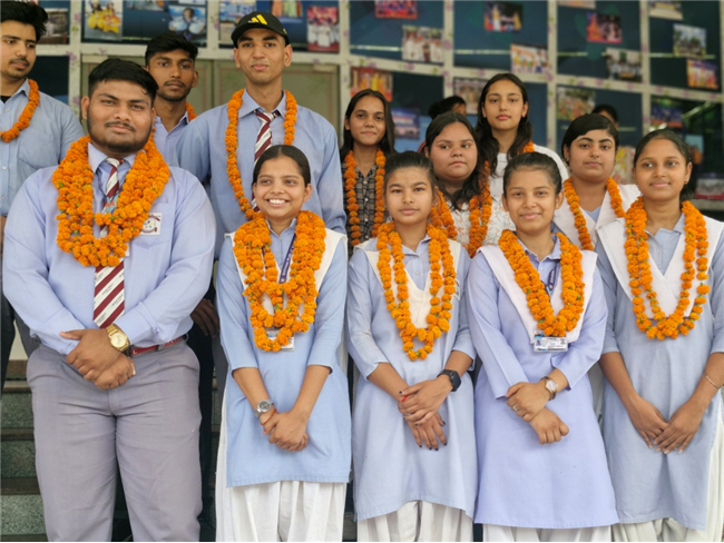 CBSE CLASS 12TH TOPPERS (2024-25)