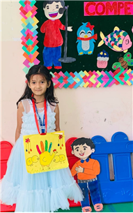 UKG Class Shines in English Rhyme Competition!
