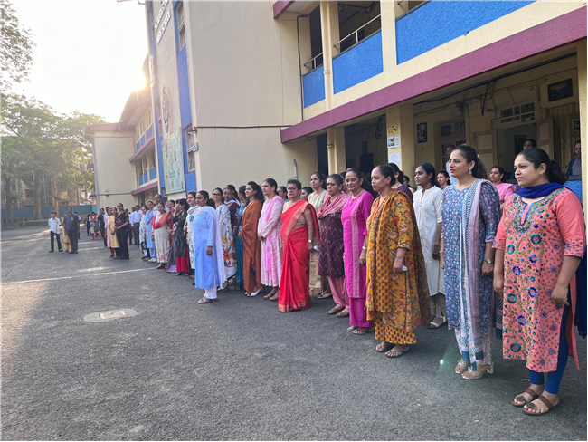 महाराष्ट्र दिन