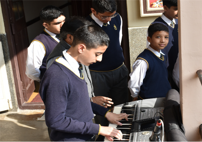 Description: SPECIAL ASSEMBLY ON IMPORTANCE OF EATING HEALTHY BY CLASS VIII A 19 July 2024