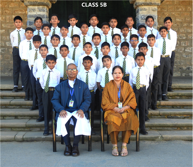 CLASS PHOTOGRAPHS