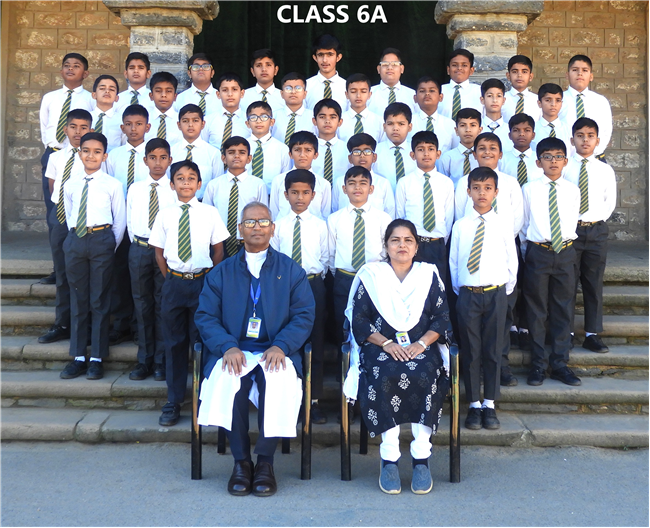CLASS PHOTOGRAPHS