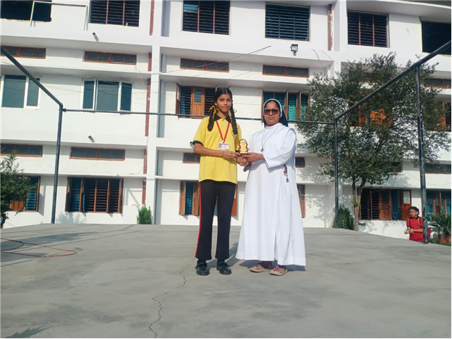 Prize Winners : English Exhibition