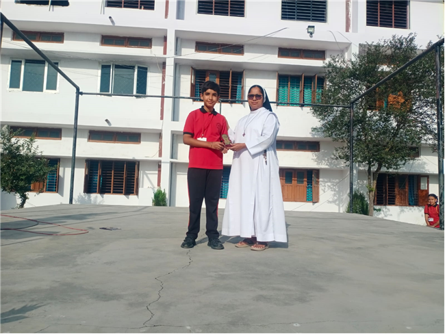 Prize Winners : English Exhibition