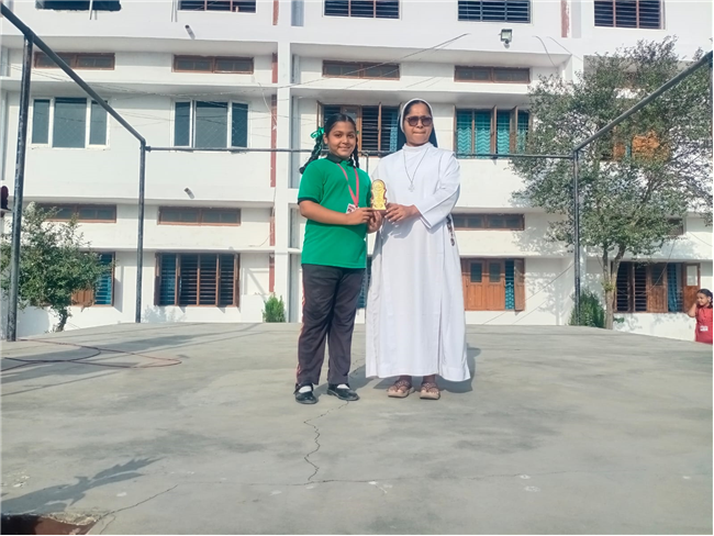 Prize Winners : English Exhibition