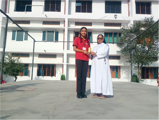 Prize Winners : English Exhibition