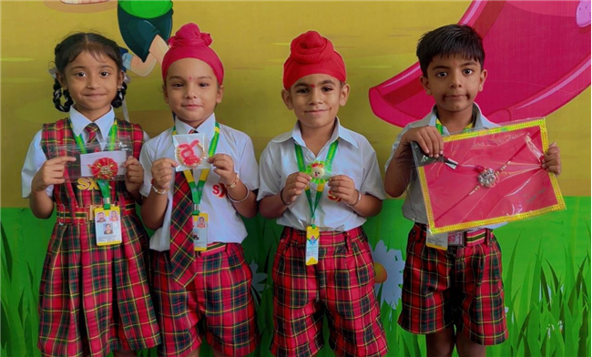 Rakhi Making Competition of Kindergarten