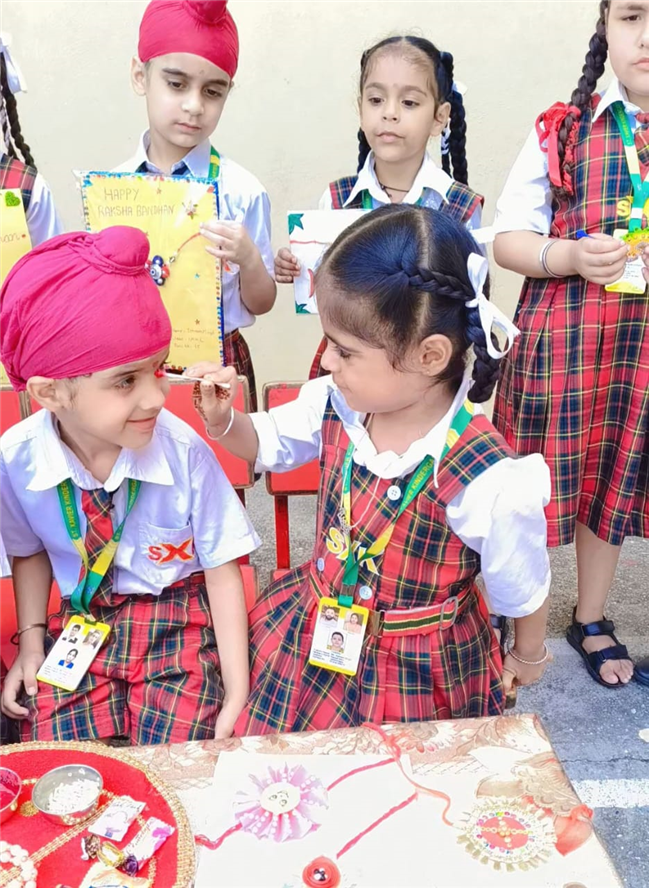 Rakhi Making Competition of Kindergarten