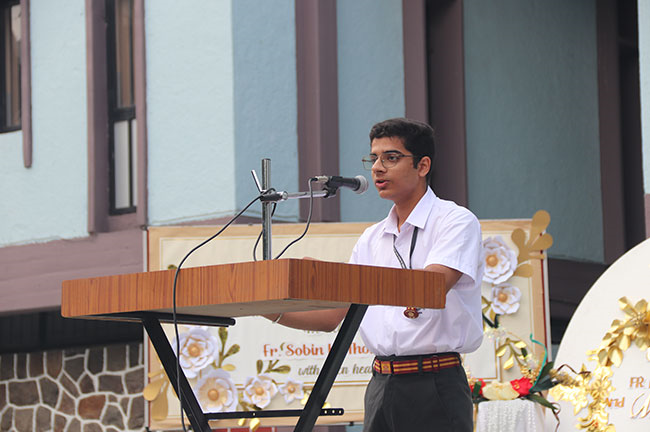 FAREWELL - FR. DR. T.J. JOSE S.J. AND WECOMING FR. SOBIN K. THOMAS, S.J. (SENIOR DEPT)