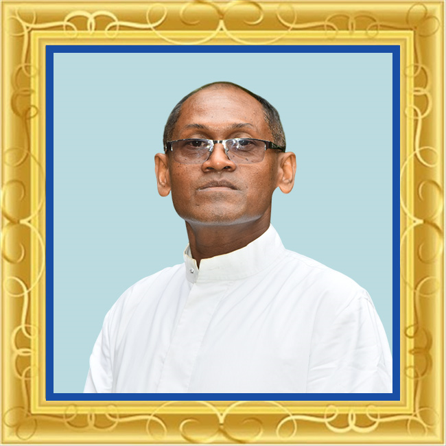 Fr. Mukti  Minj