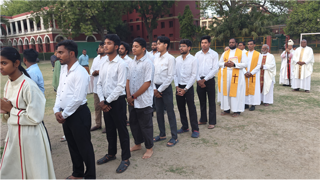 MAUNDY THURSDAY - 17.04.2025