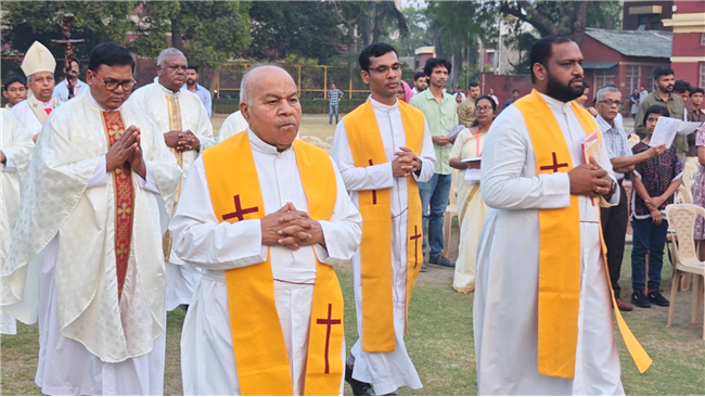 MAUNDY THURSDAY - 17.04.2025