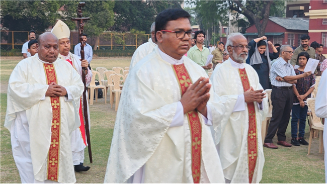 MAUNDY THURSDAY - 17.04.2025