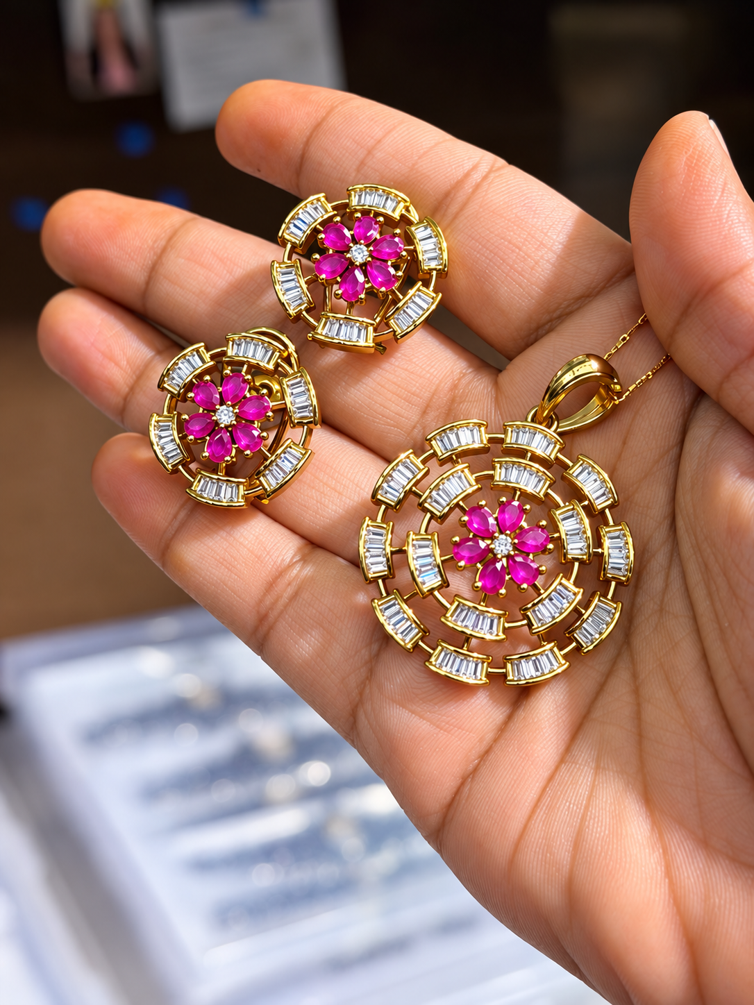 AD Pendant Set – Elegant Designer Pendant Jewellery - Image 2