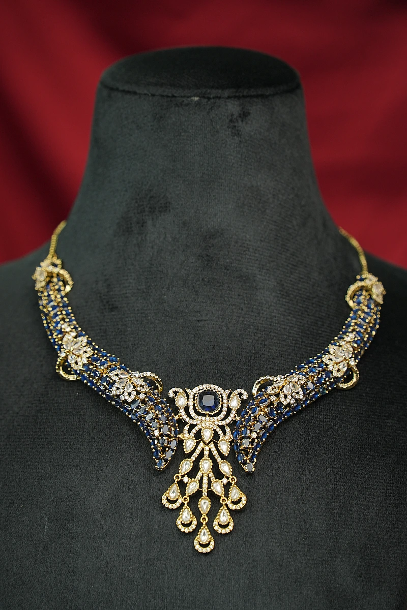 Elegant Moissanite Necklace Set with Matching Earrings - Image 2