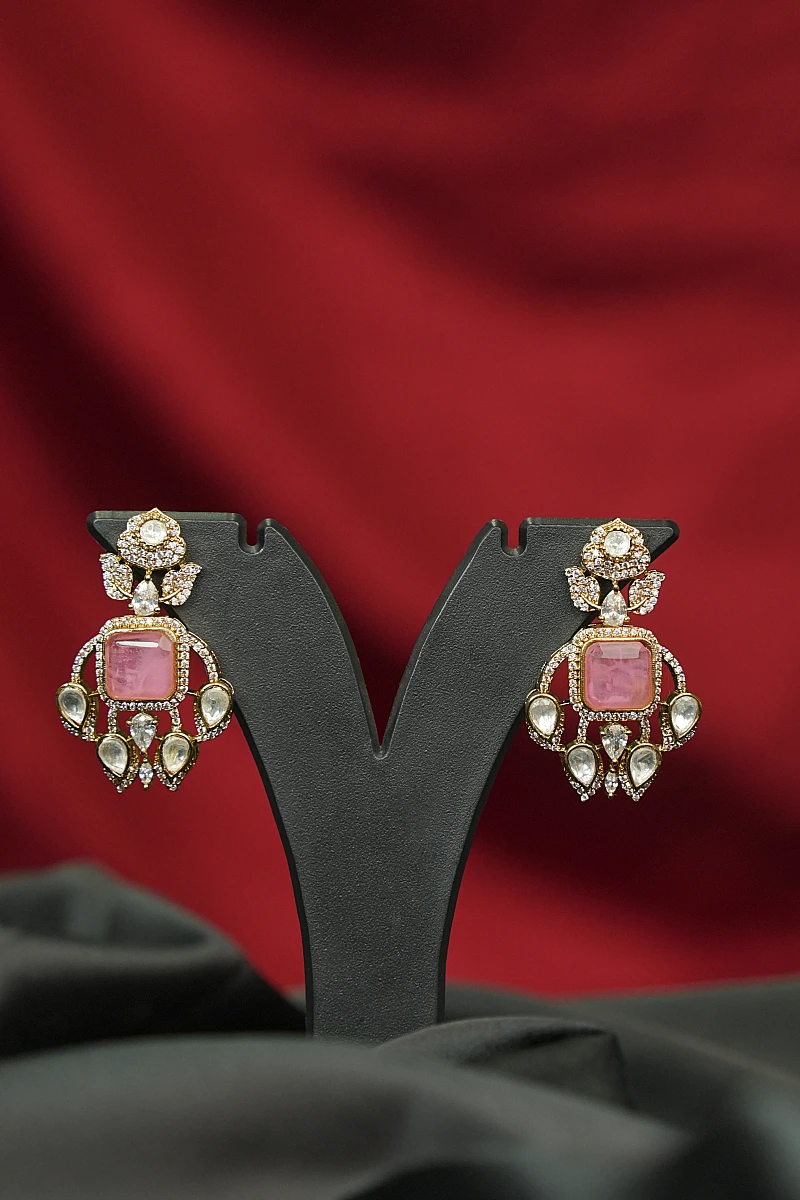 Elegant Moissanite Necklace Set with Matching Earrings - Image 4