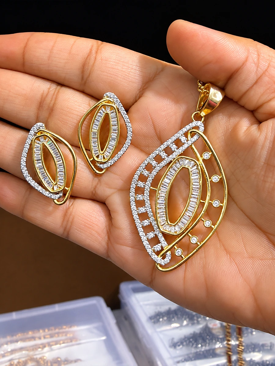 AD Pendant Set – Elegant Designer Pendant Jewellery