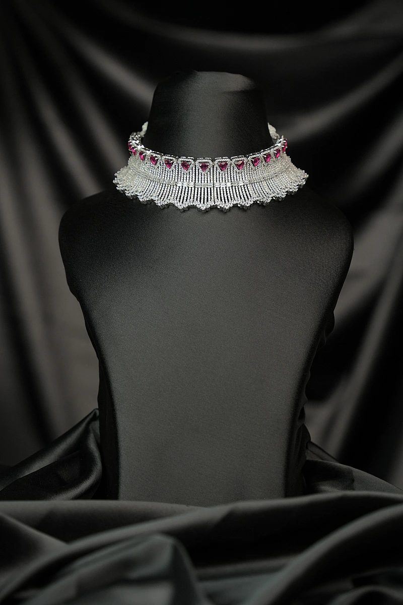 Elegant AD Necklace Set with Matching Earrings - Image 2