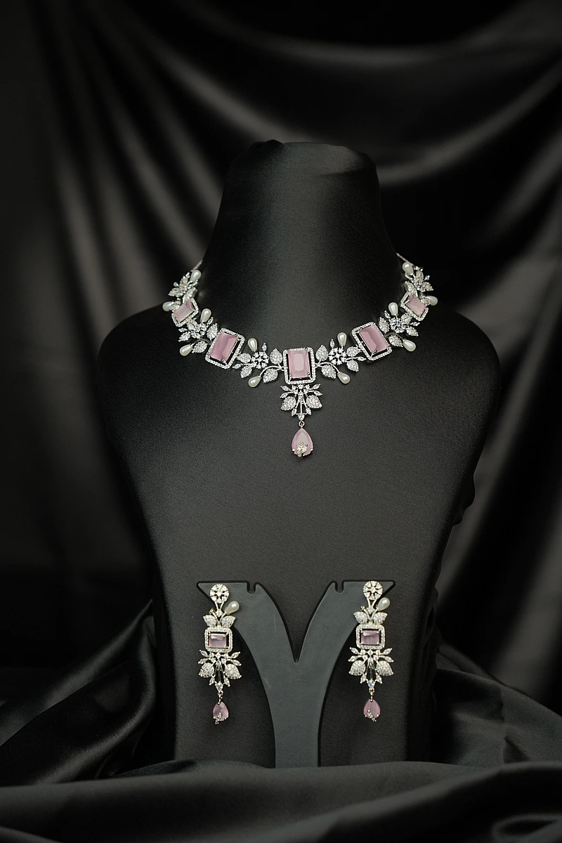 Elegant AD Necklace Set with Matching Earrings