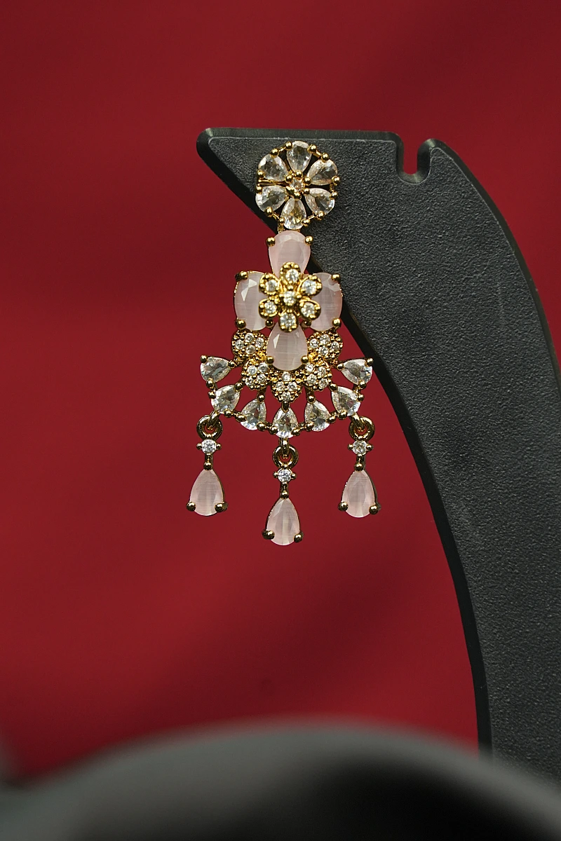 Elegant Moissanite Necklace Set with Matching Earrings - Image 5