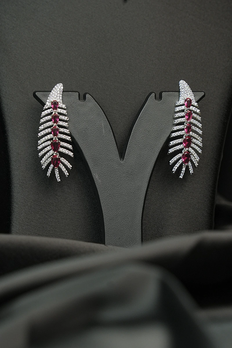 Elegant AD Necklace Set with Matching Earrings - Image 3
