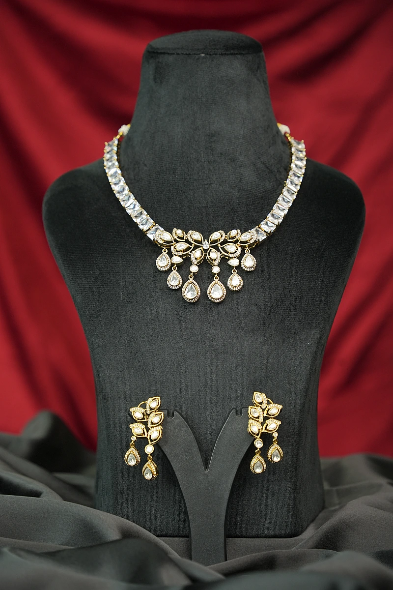Elegant Moissanite Necklace Set with Matching Earrings