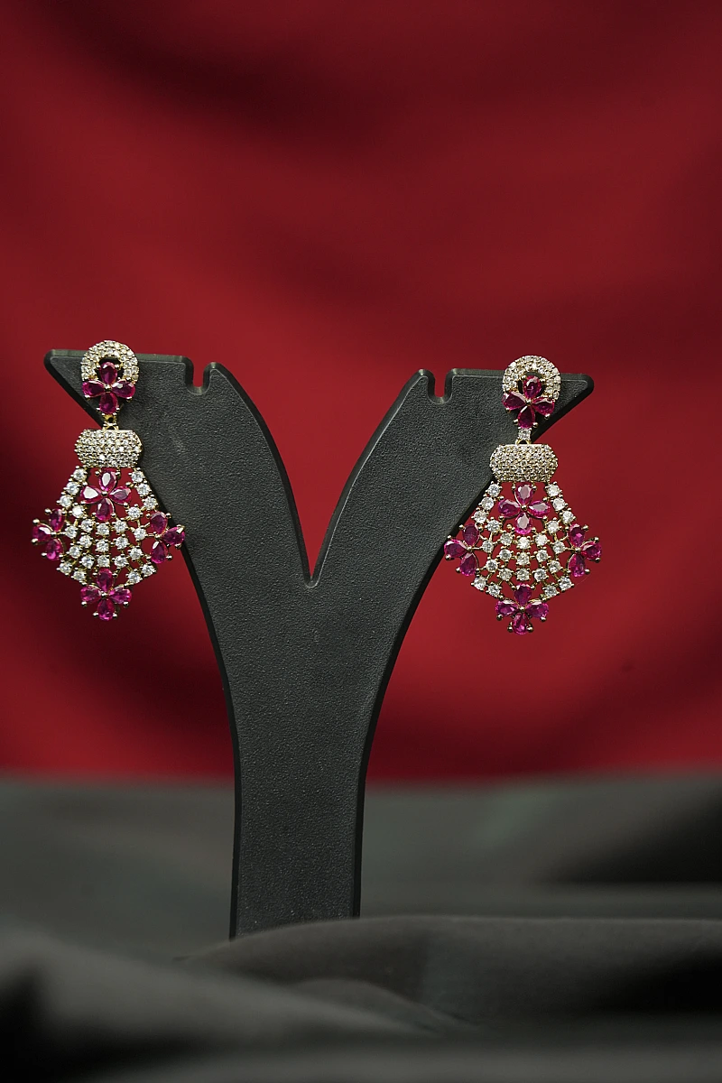 Elegant Moissanite Necklace Set with Matching Earrings - Image 4