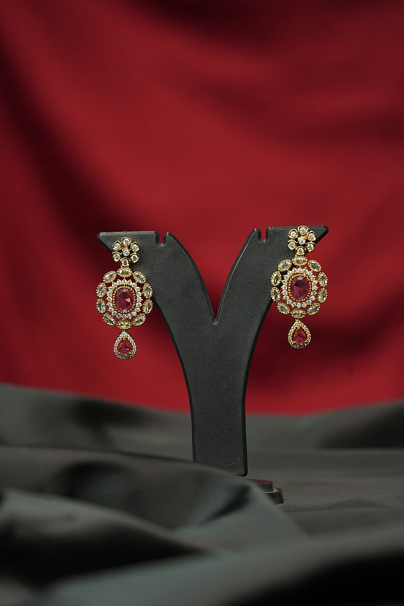 Elegant Moissanite Necklace Set with Matching Earrings - Image 2