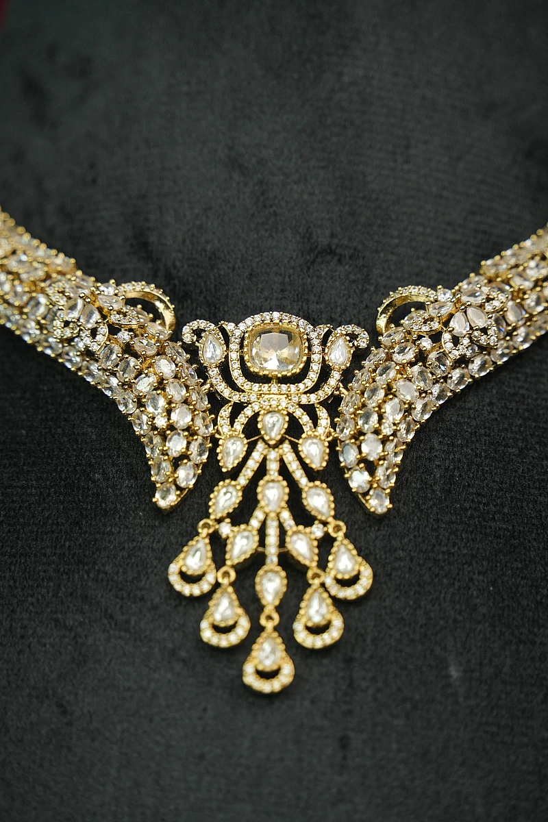 Elegant Moissanite Necklace Set with Matching Earrings - Image 3