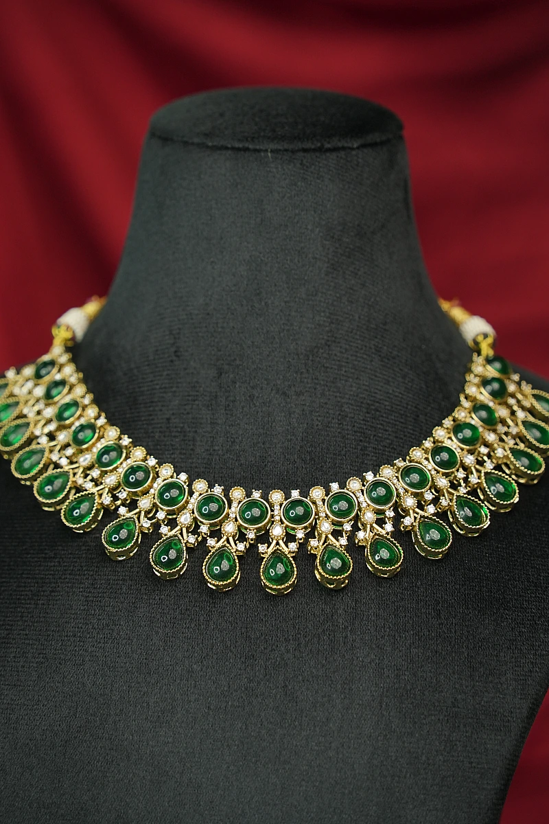 Elegant Moissanite Necklace Set with Matching Earrings - Image 2