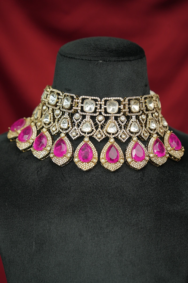 Elegant Moissanite Necklace Set with Matching Earrings - Image 2