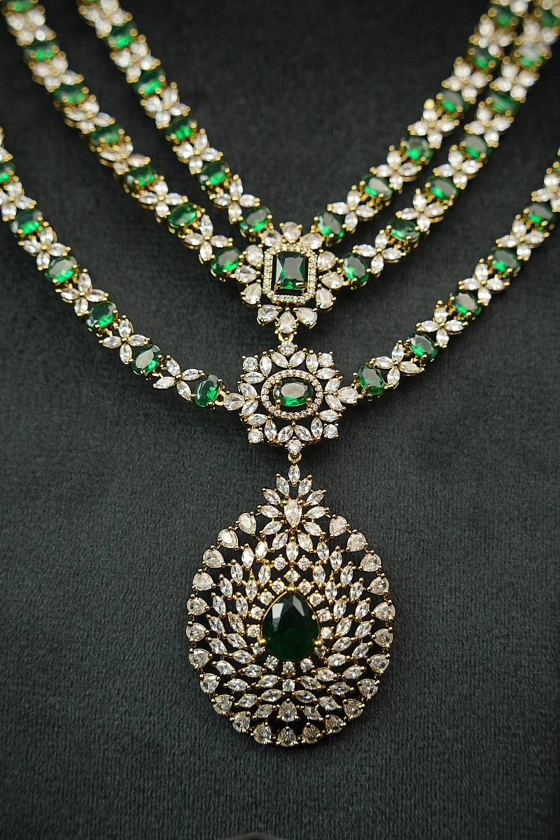 Elegant Moissanite Necklace Set with Matching Earrings - Image 2
