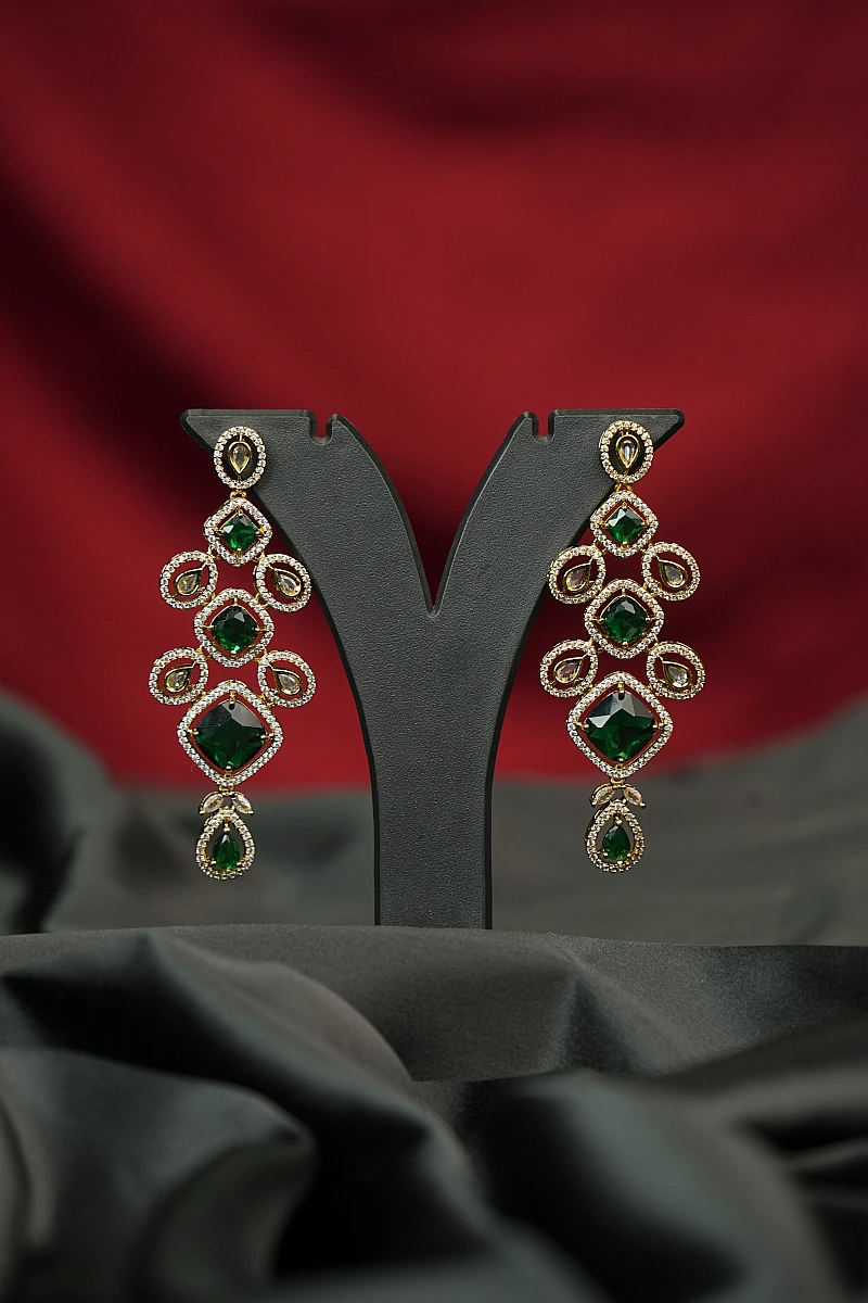 Elegant Moissanite Necklace Set with Matching Earrings - Image 5