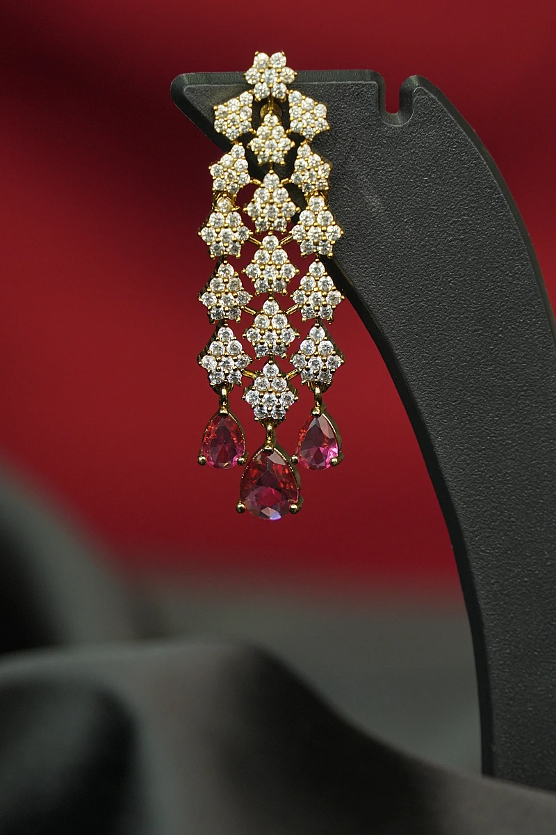 Elegant Moissanite Necklace Set with Matching Earrings - Image 4