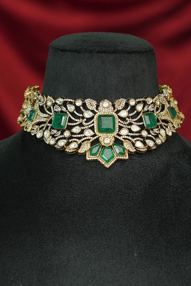 Elegant Moissanite Necklace Set with Matching Earrings - Image 2
