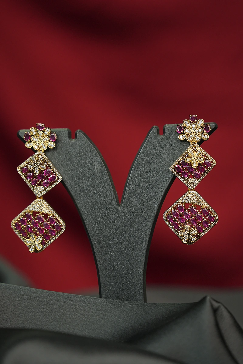 Elegant Moissanite Necklace Set with Matching Earrings - Image 3