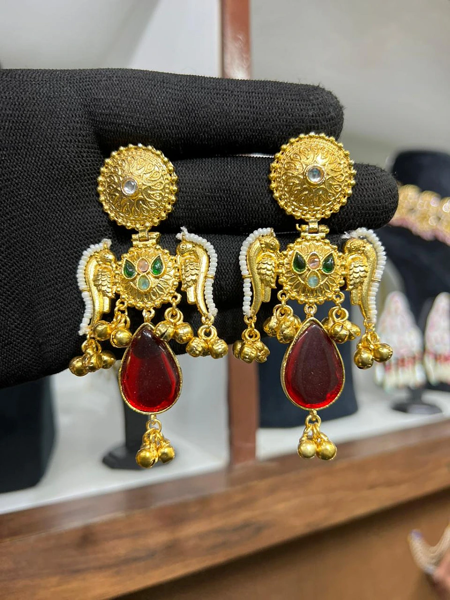 Majesty Bird Earrings